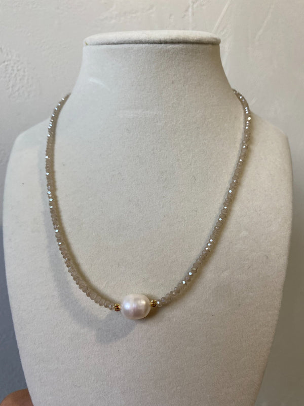 Pearl and Crystal Gemstone Pendant Necklace - 4