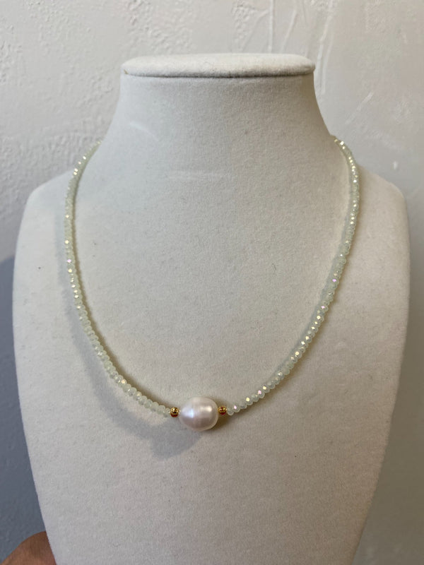 Pearl and Crystal Gemstone Pendant Necklace - 5