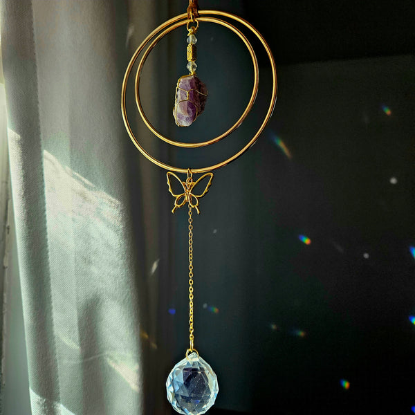 Round Crystal Suncatcher // Single Stone with Iridescent Bead