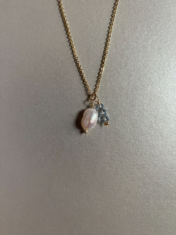 Elegant Dainty Pearl Pendant Chain Necklace - 3
