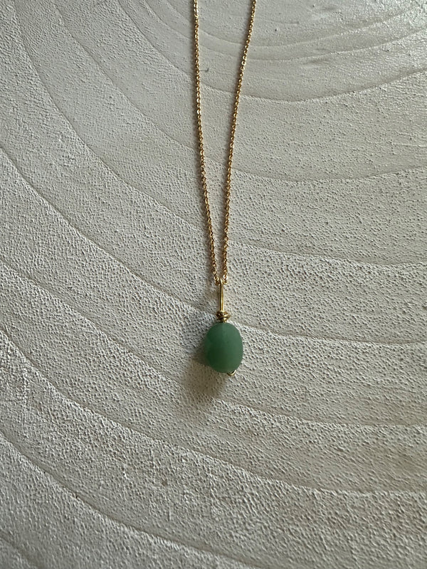 Oval green aventurine necklace  - 1