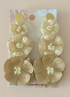 Jasmine Bloom Trio: Elegant Banana Fiber Earrings - 1