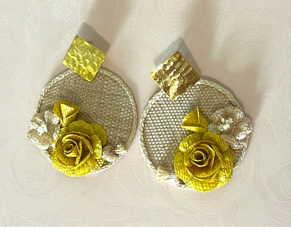 Roses with base banana fiber earrings - 9