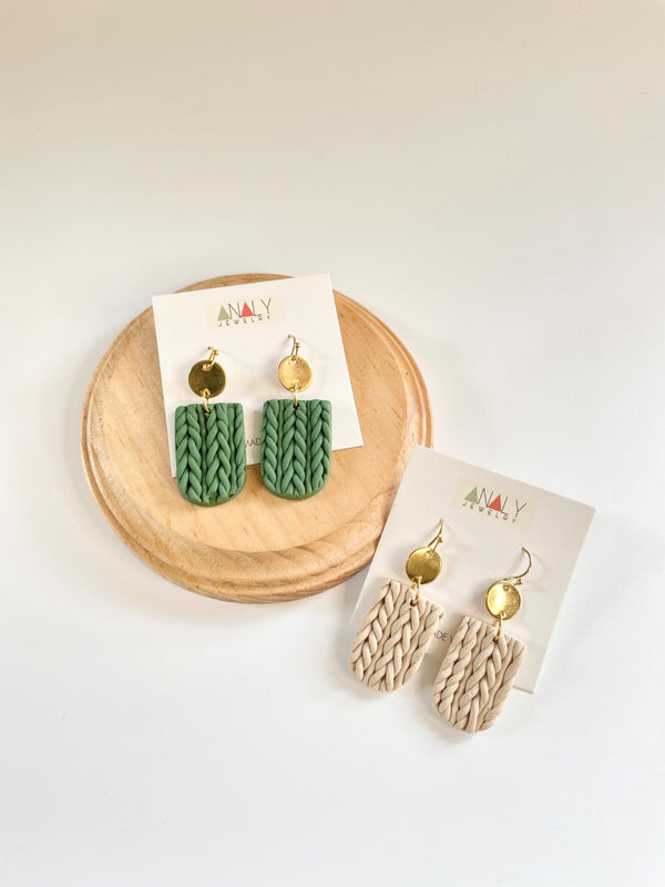 Small knitted Earrings - 4