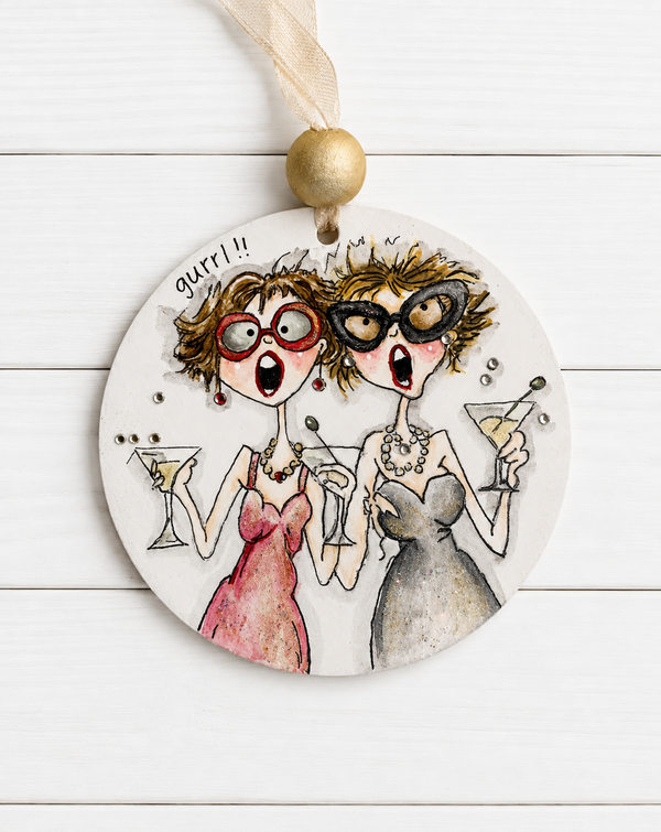 611fc05e3c4ce80992caae23_besties-ornament_1789593792386.png