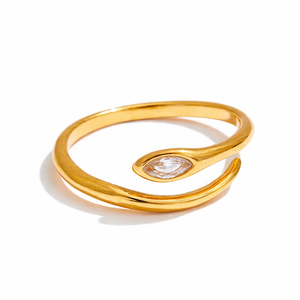 611fc05e3c4ce80992caae23_gold-spiral-ring-with-a-diamond_1777395444580.png