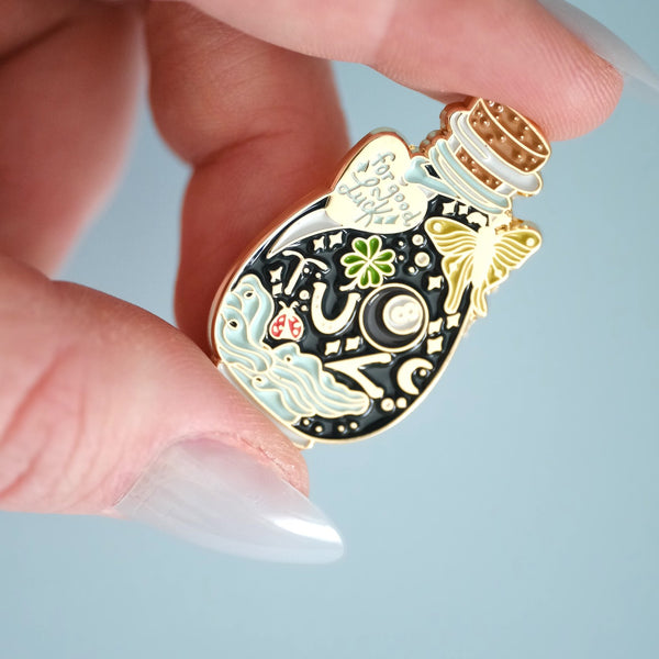611fc05e3c4ce80992caae23_or-good-luck-bottle-pin_1790866475182.jpg