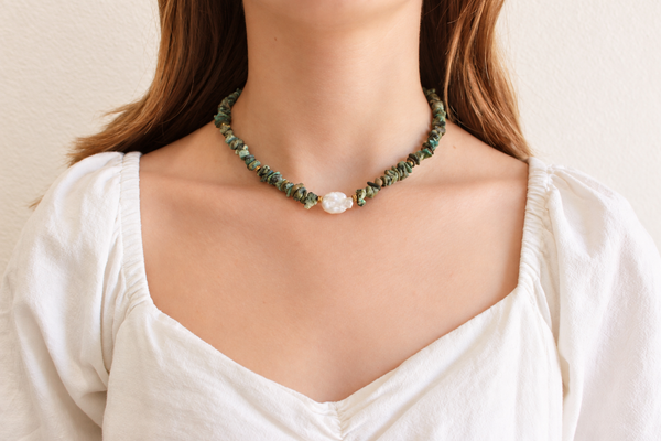 611fc05e3c4ce80992caae23_pearl-and-turquoise-cut-stone-necklace_1791498782176.png