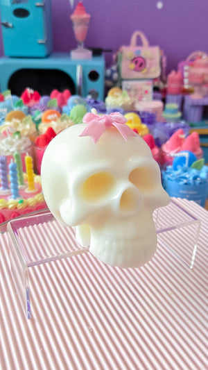 611fc05e3c4ce80992caae23_skull-candle-white-kb2_1791511003125.jpg