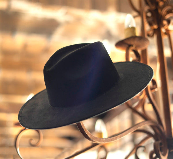 Explorer Black Hat - 1